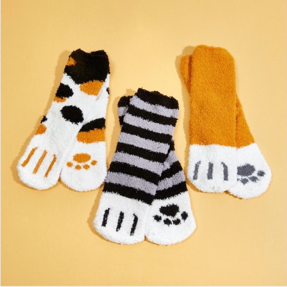 Fuzzy Cat Paw Socks Set - Black, Orange, White - Picture 1 of 6
